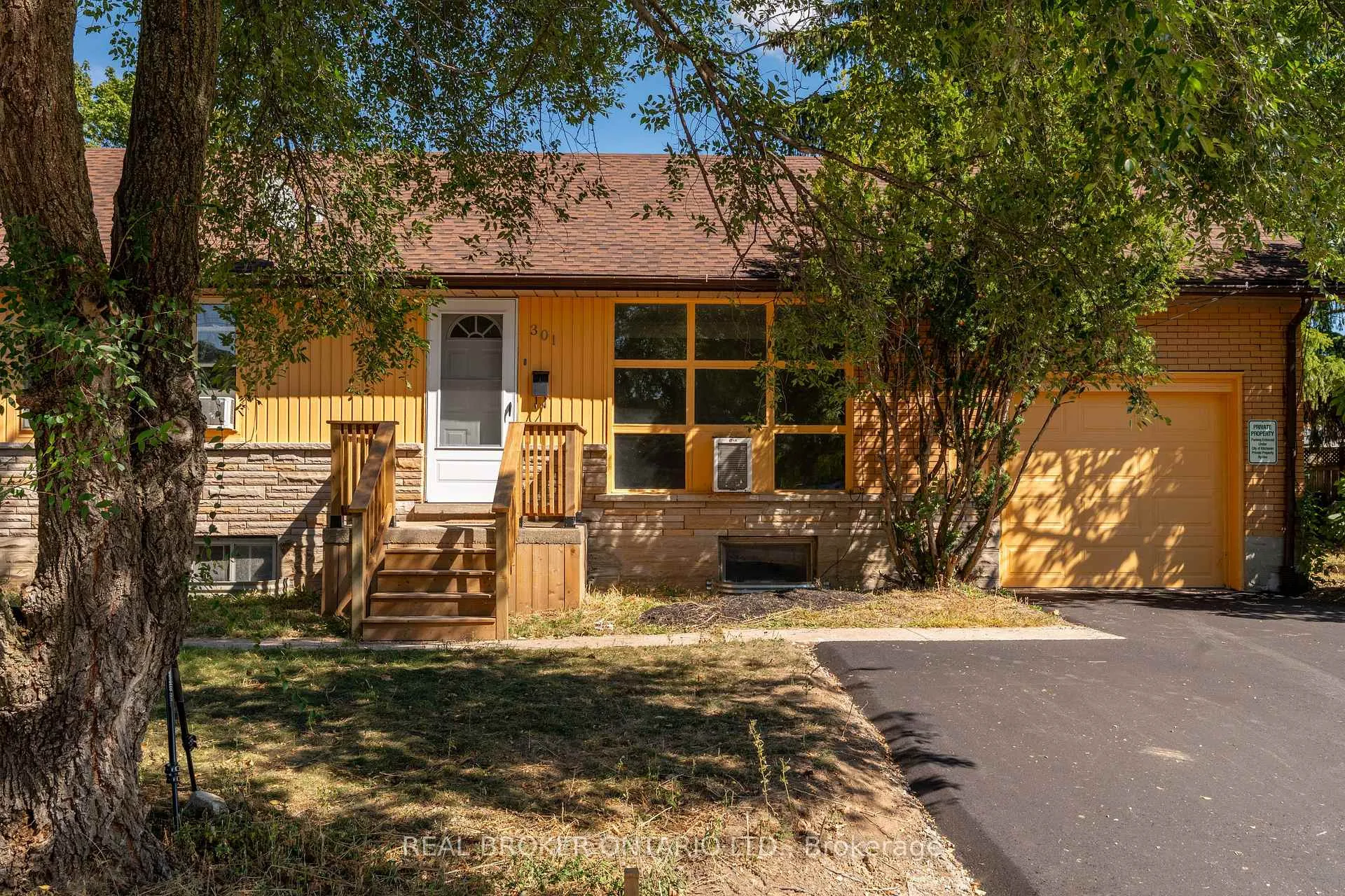 Photo 1 of Unit C, 301 Franklin Street, Kitchener — HOMEH