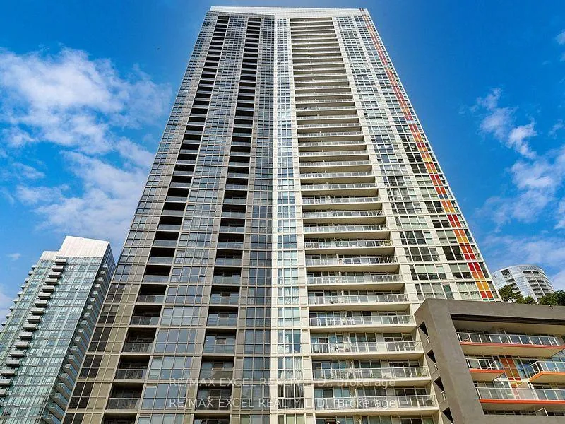 Photo 1 of Unit 3911, 85 Queens Wharf Road, Toronto, Waterfront Communities — HOMEH