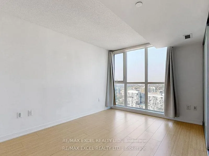 Photo 21 of Unit 3911, 85 Queens Wharf Road, Toronto, Waterfront Communities — HOMEH