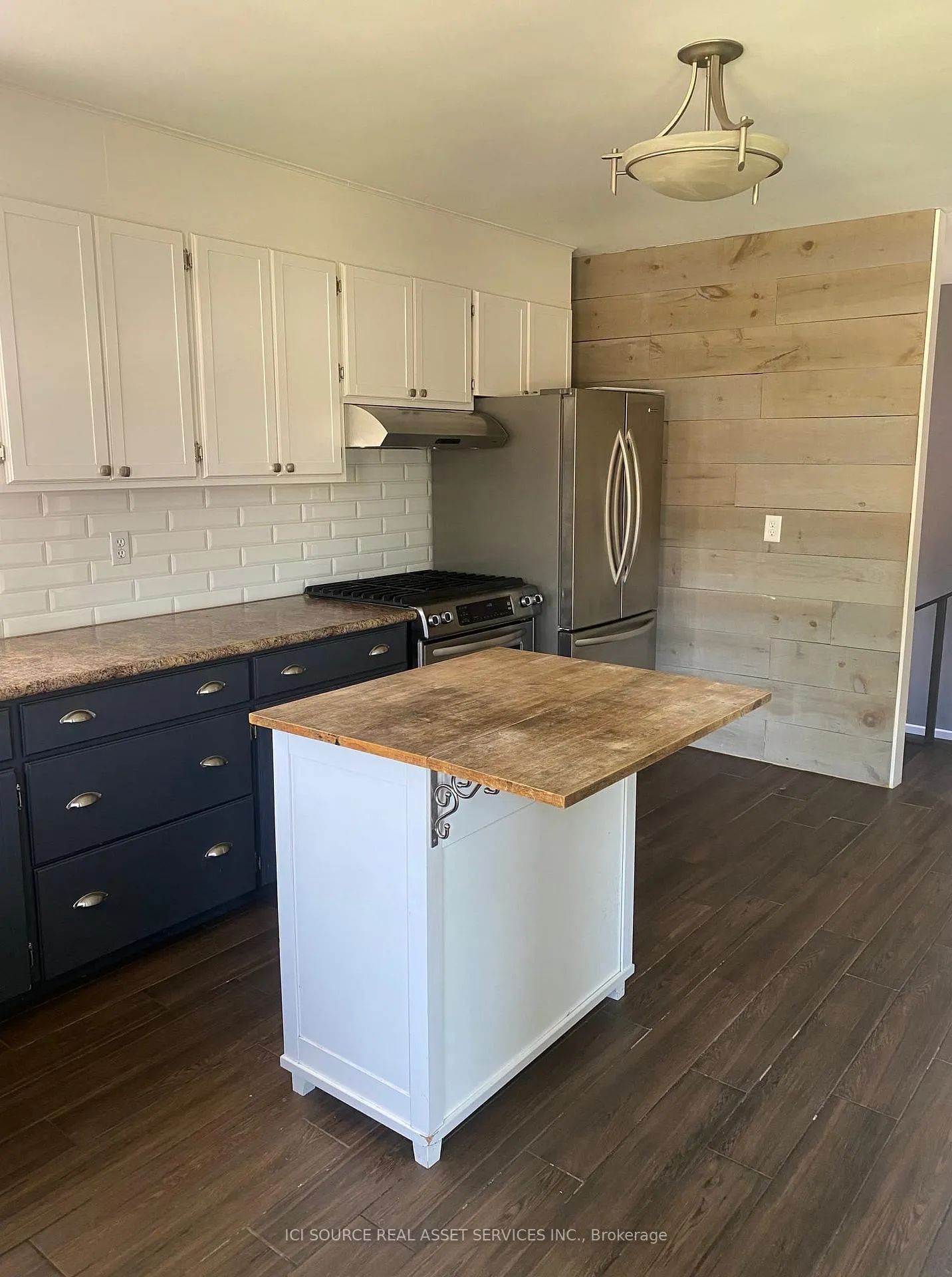 Photo 8 of Unit Main Fl, 2972 Grandview Street, Windsor — HOMEH