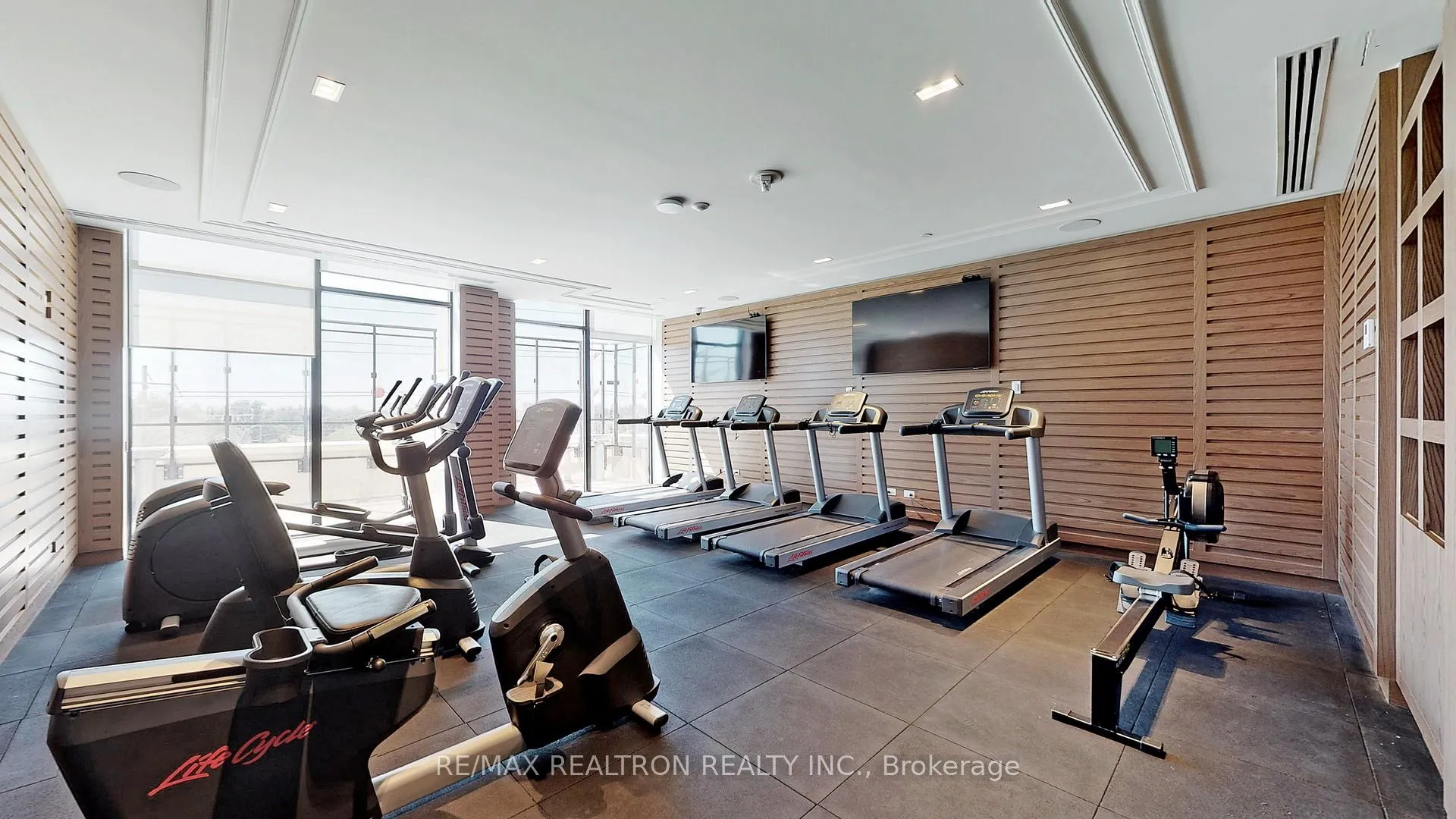 Photo 18 of Unit 608, 1 Grandview Avenue, Markham, Thornhill — HOMEH