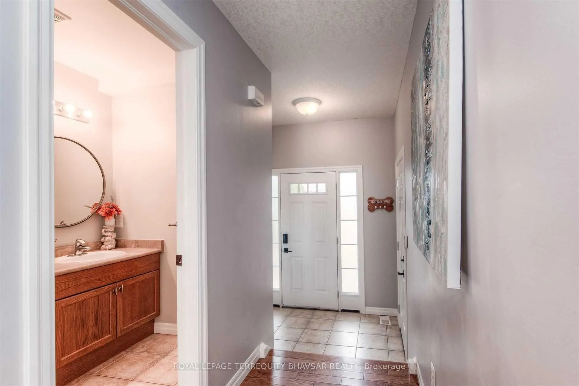 Photo 6 of 57 Rockcliffe Drive, Kitchener — HOMEH
