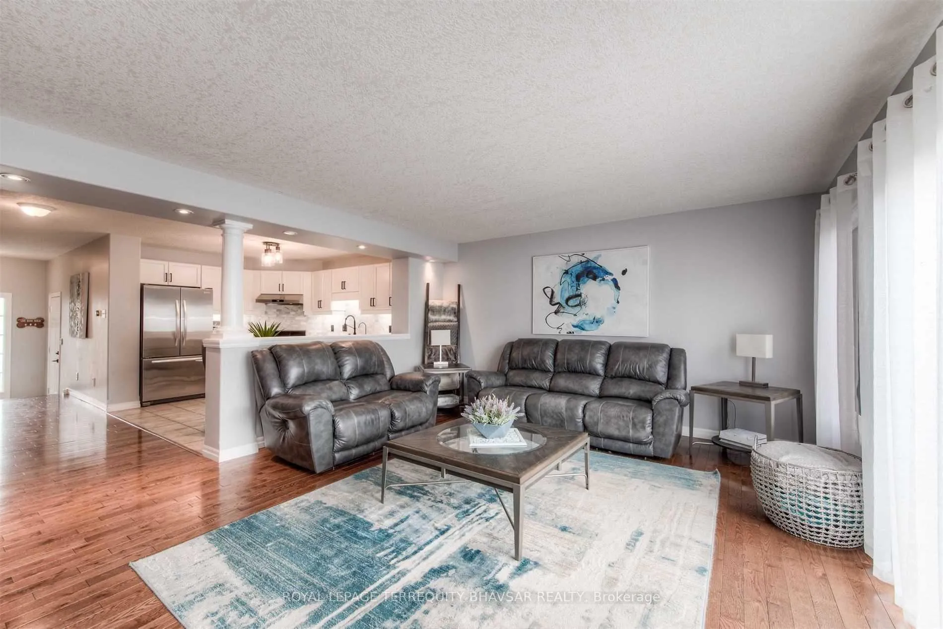 Photo 14 of 57 Rockcliffe Drive, Kitchener — HOMEH