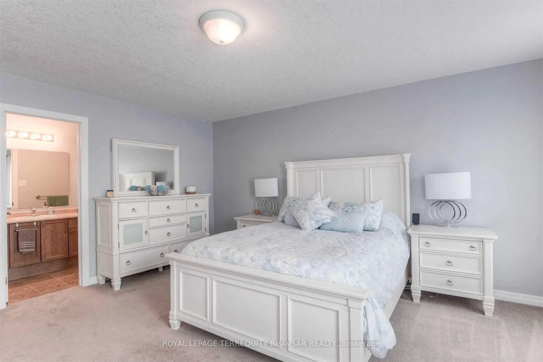 Photo 20 of 57 Rockcliffe Drive, Kitchener — HOMEH