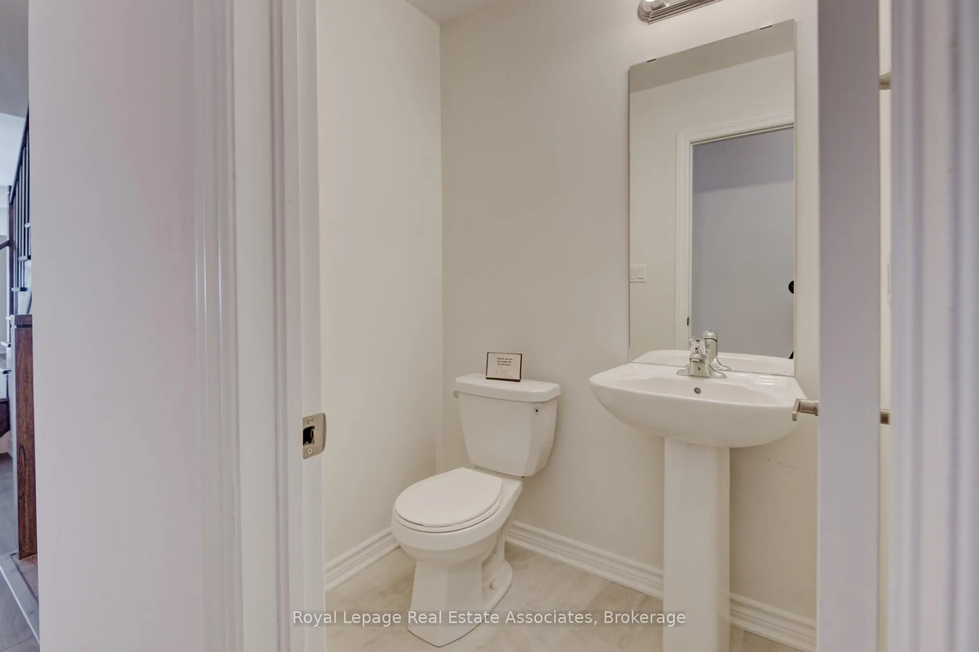 Photo 5 of 121 Sapphire Way, Thorold, Rolling Meadows — HOMEH