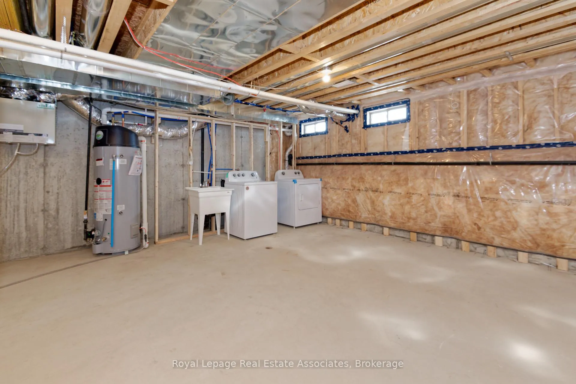 Photo 30 of 121 Sapphire Way, Thorold, Rolling Meadows — HOMEH