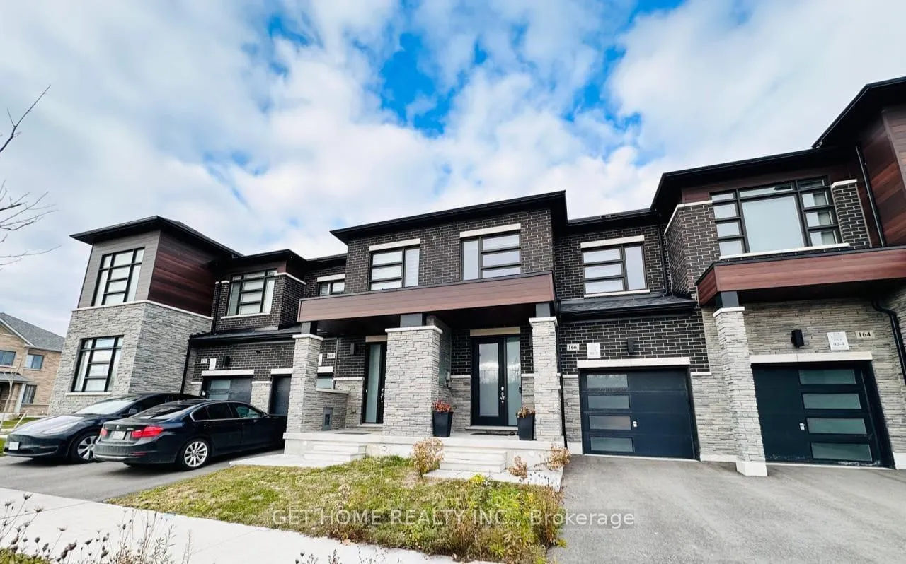 Photo 2 of 166 Ogston Crescent, Whitby, Rural Whitby — HOMEH