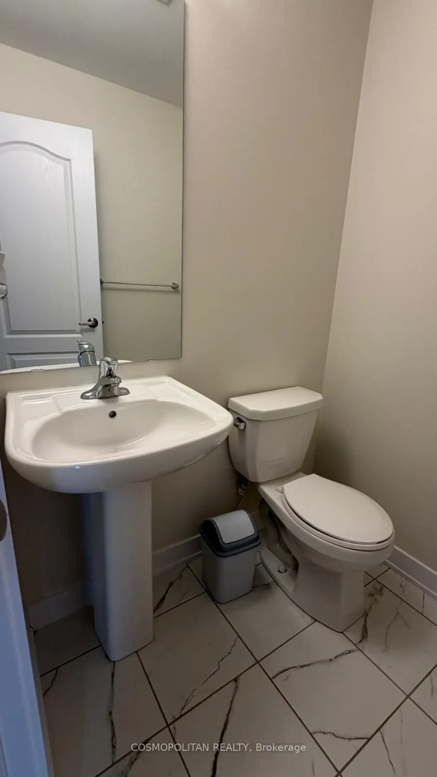 Photo 18 of 156 Keelson Street, Welland, Dain City — HOMEH