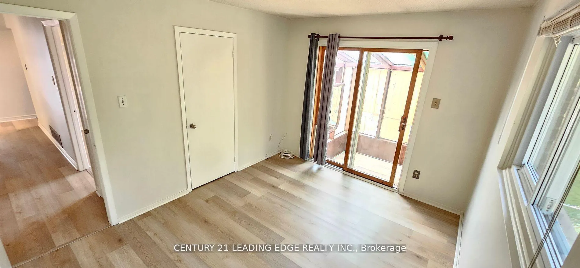 Photo 12 of Unit Upper, 39 Mallard Crescent, Brampton, Central Park — HOMEH