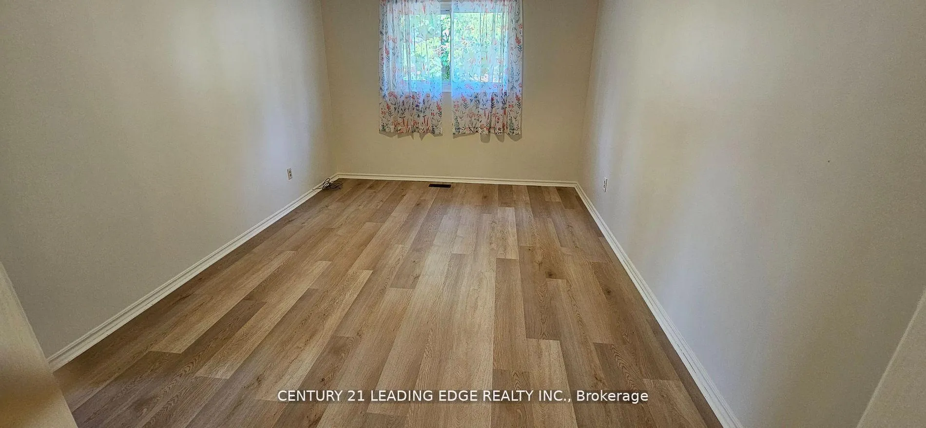 Photo 19 of Unit Upper, 39 Mallard Crescent, Brampton, Central Park — HOMEH