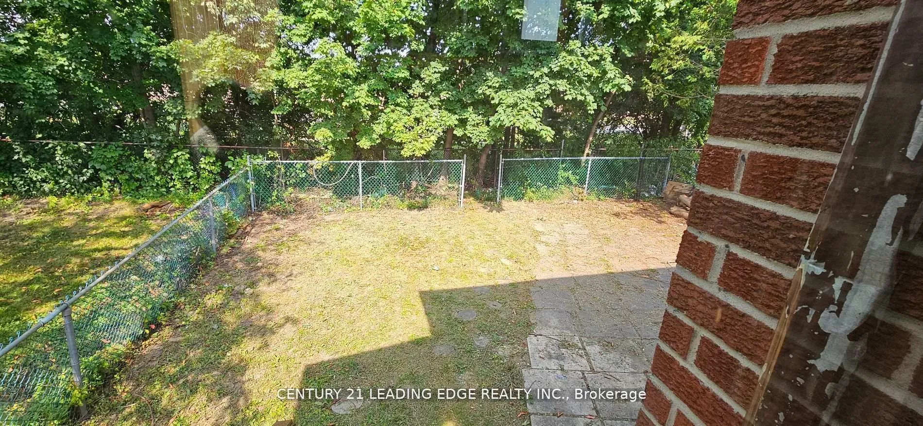 Photo 27 of Unit Upper, 39 Mallard Crescent, Brampton, Central Park — HOMEH