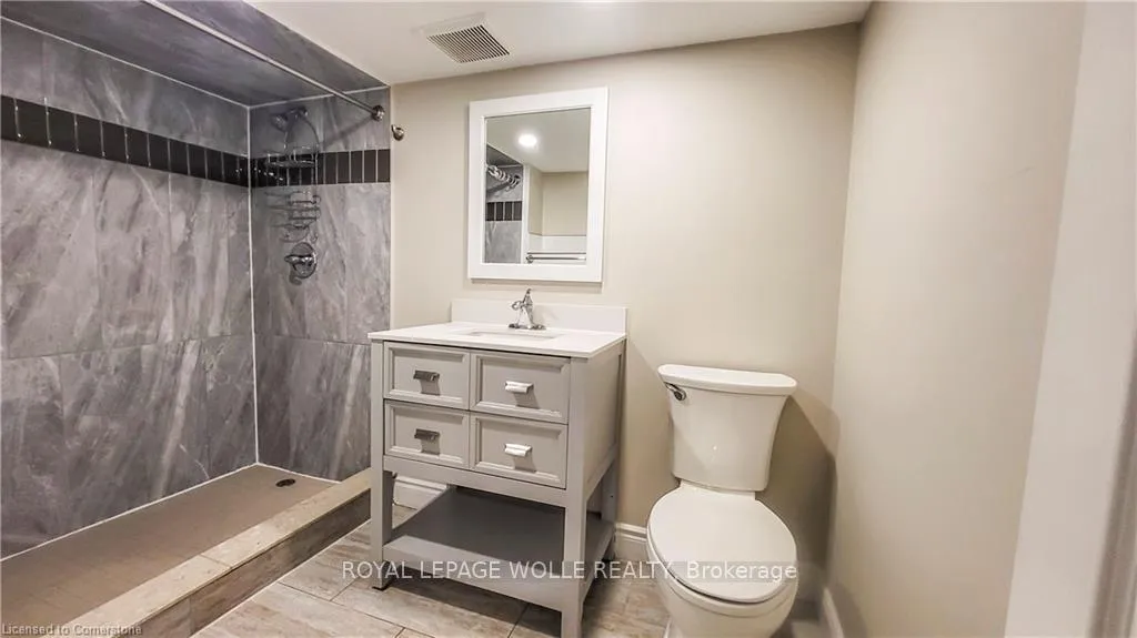 Photo 4 of Unit 1, 1546 King Street E, Kitchener, Eastwood — HOMEH