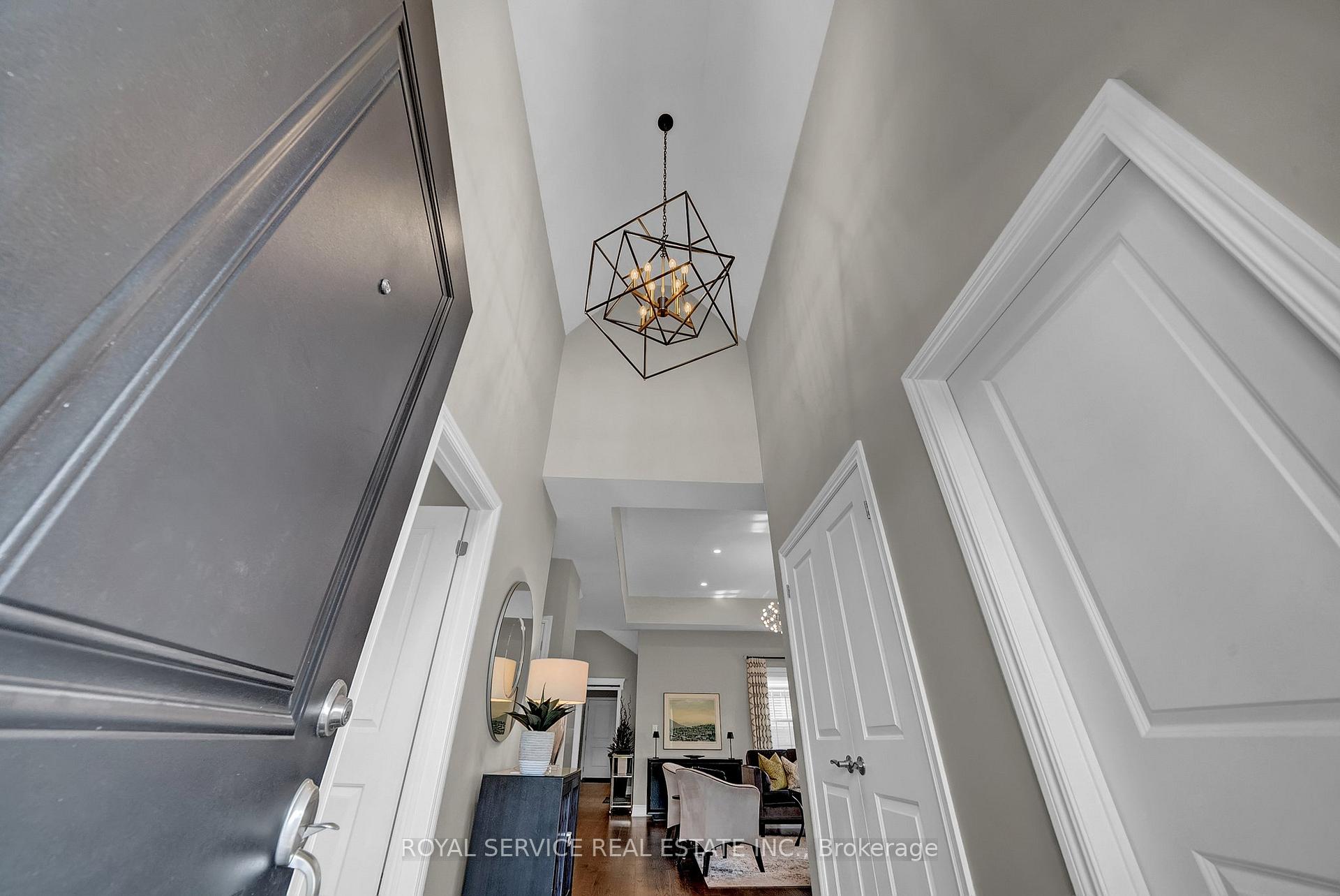 Photo 5 of 923 Charles Wilson Parkway, Cobourg — HOMEH