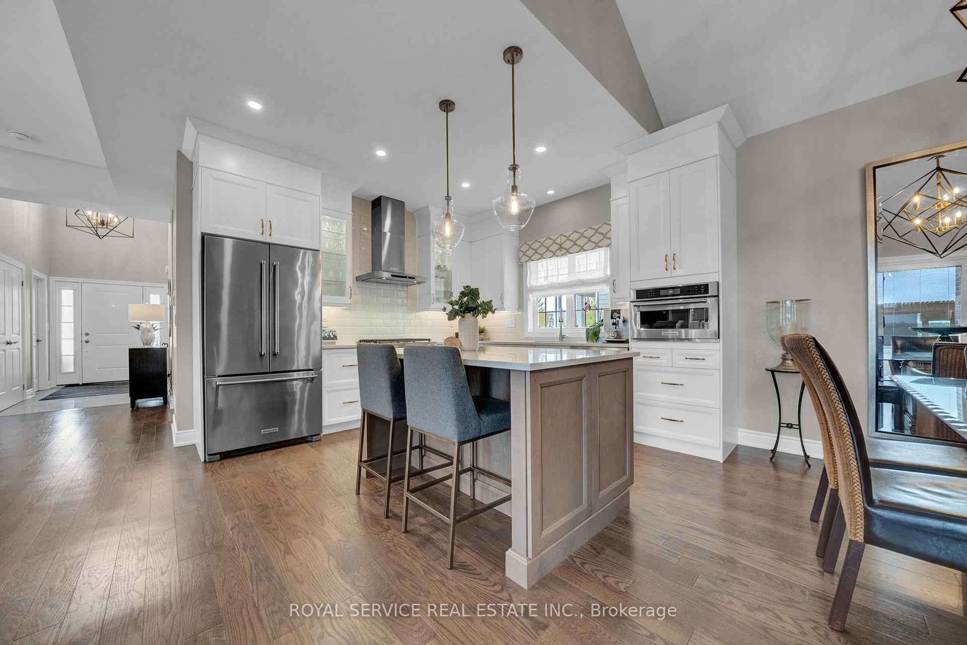 Photo 17 of 923 Charles Wilson Parkway, Cobourg — HOMEH