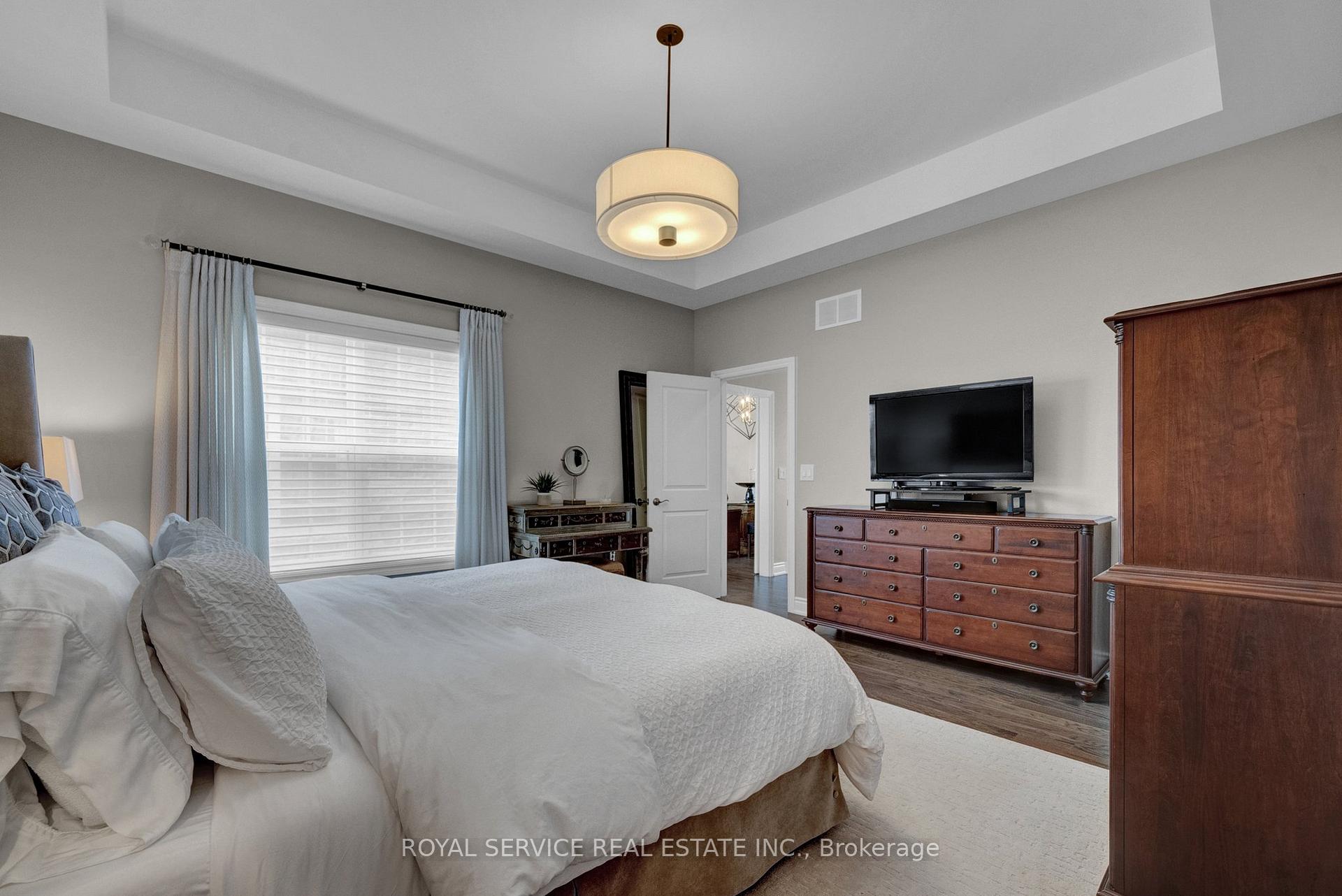 Photo 25 of 923 Charles Wilson Parkway, Cobourg — HOMEH