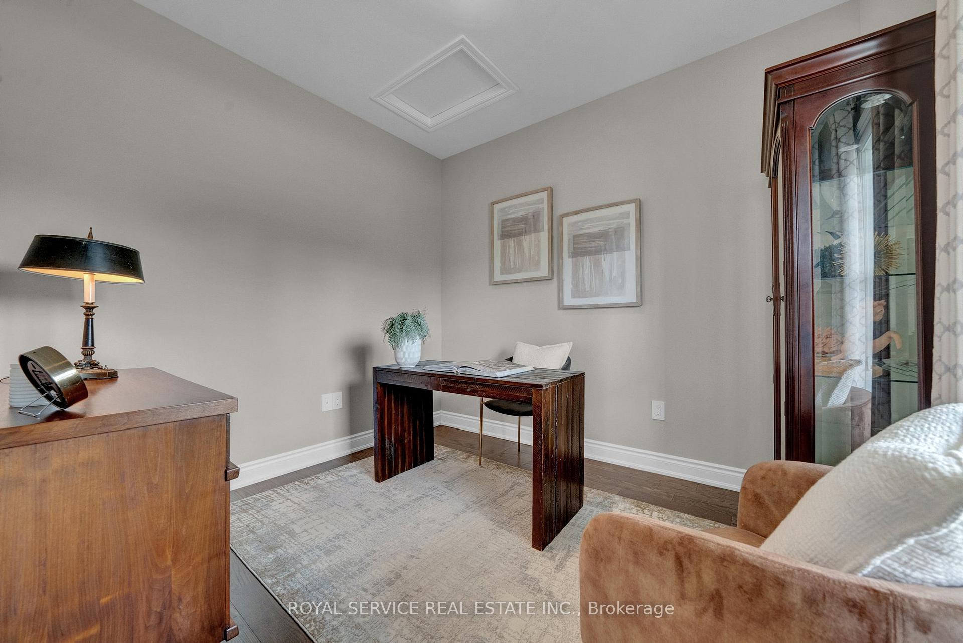 Photo 32 of 923 Charles Wilson Parkway, Cobourg — HOMEH