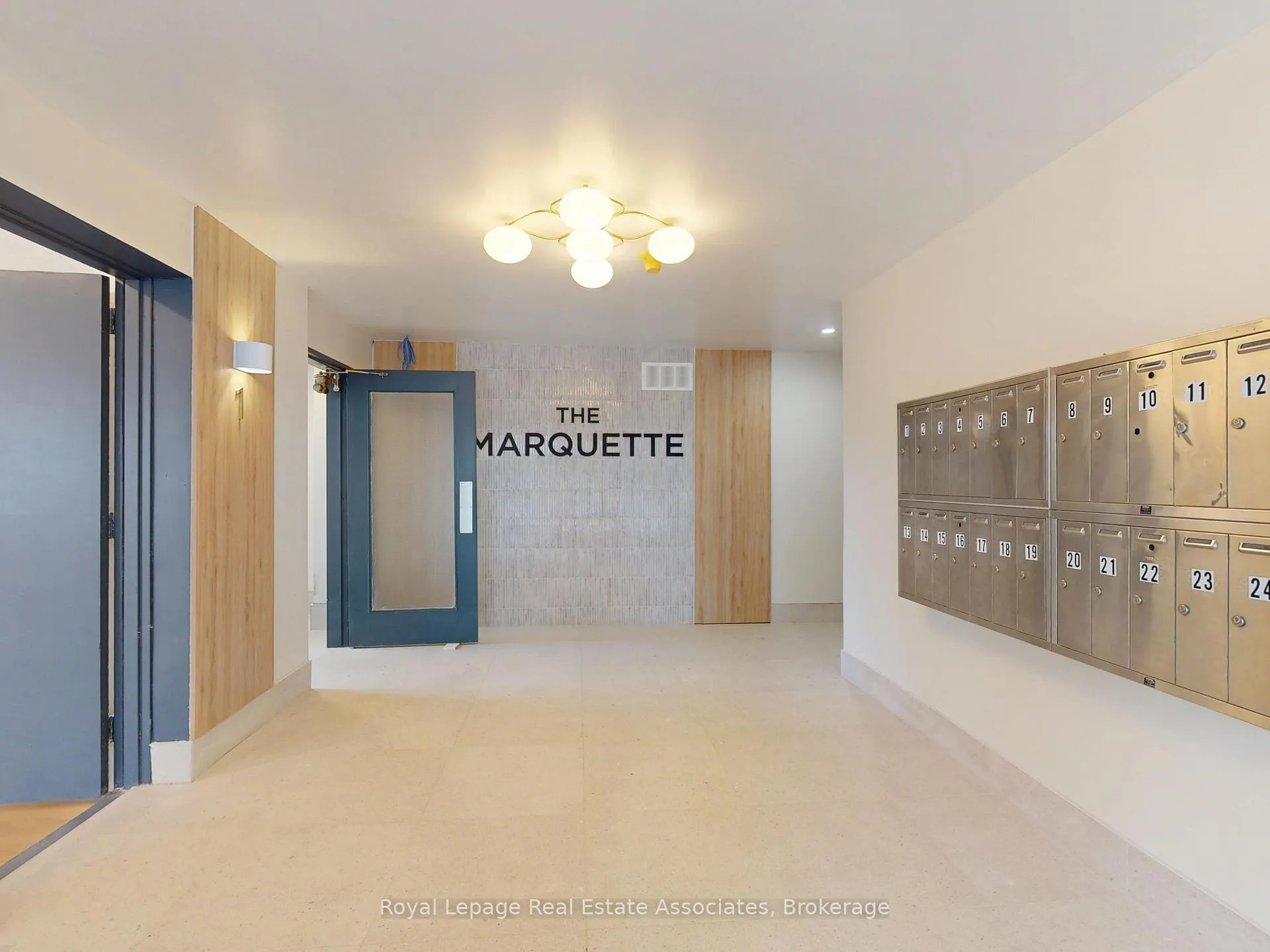 Photo 1 of Unit 4, 1 Marquette Avenue, Toronto, Englemount-Lawrence — HOMEH