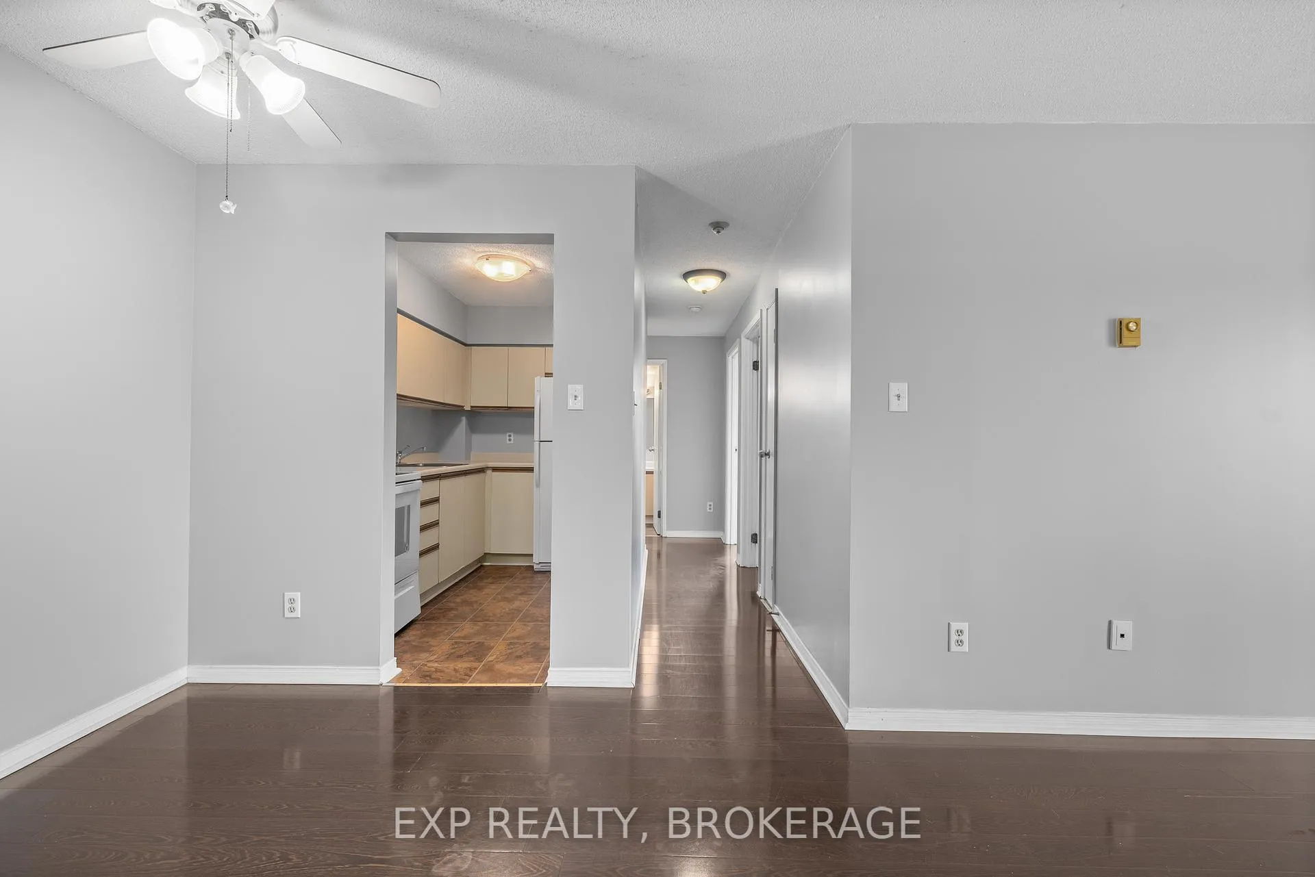 Photo 22 of Unit 401, 745 Davis Drive, Kingston, East Gardiners Rd — HOMEH