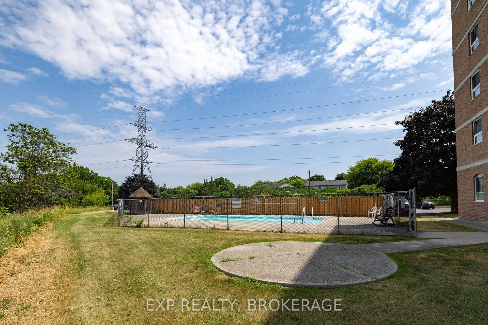 Photo 25 of Unit 401, 745 Davis Drive, Kingston, East Gardiners Rd — HOMEH