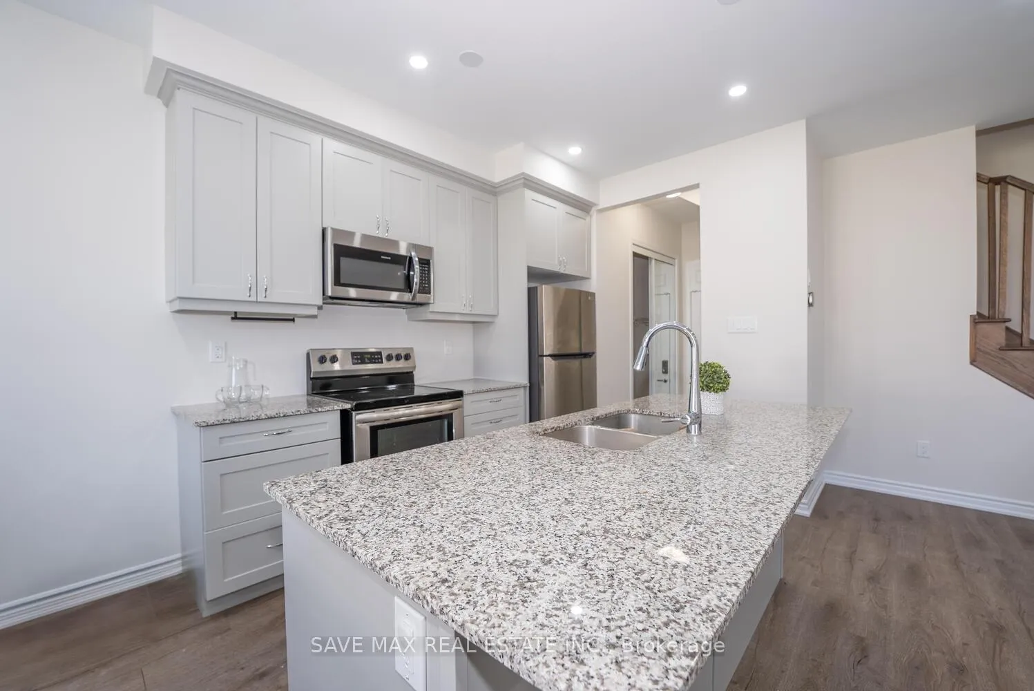 Photo 16 of 73 Forestwalk Street, Kitchener — HOMEH