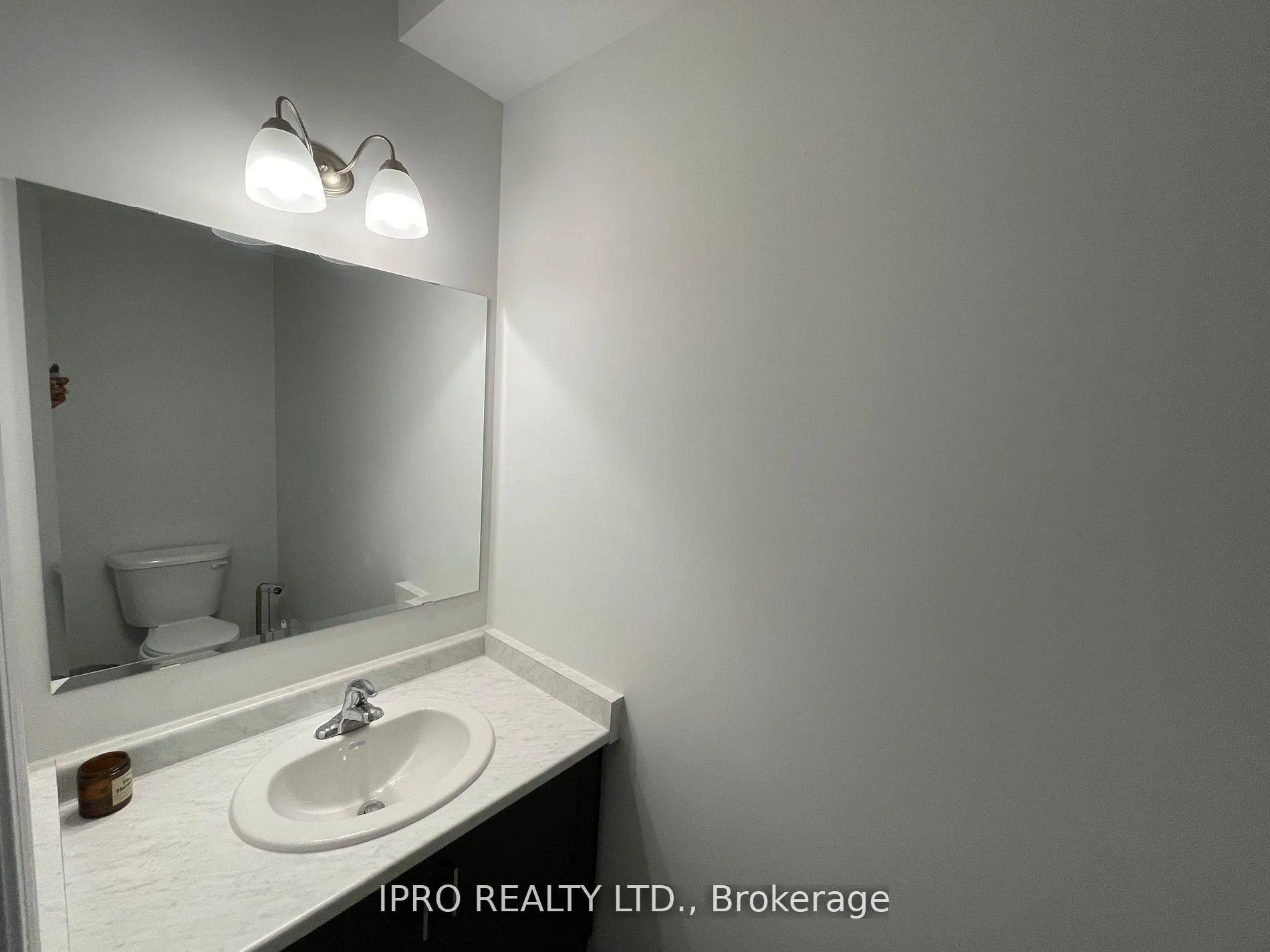 Photo 13 of 516 Doonwoods Crescent W, Kitchener — HOMEH