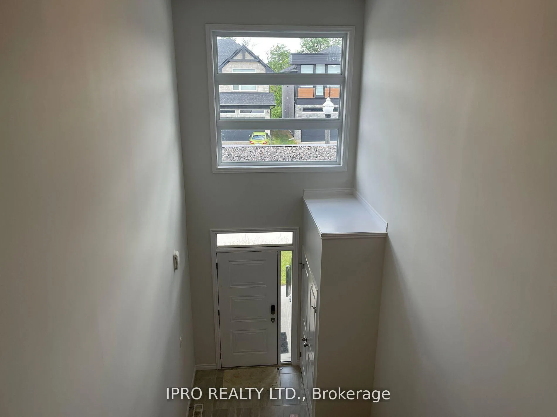 Photo 29 of 516 Doonwoods Crescent W, Kitchener — HOMEH