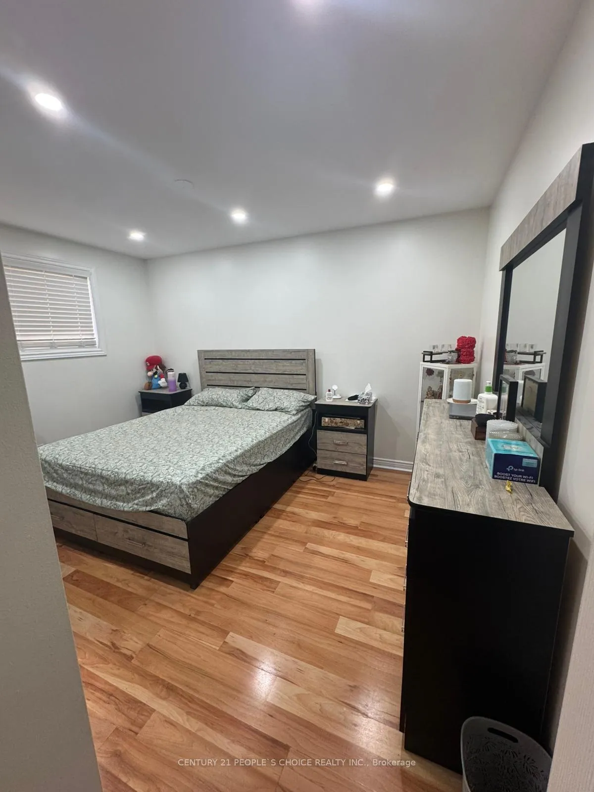 Photo 3 of 50 Dreyer Drive E, Ajax, South East — HOMEH