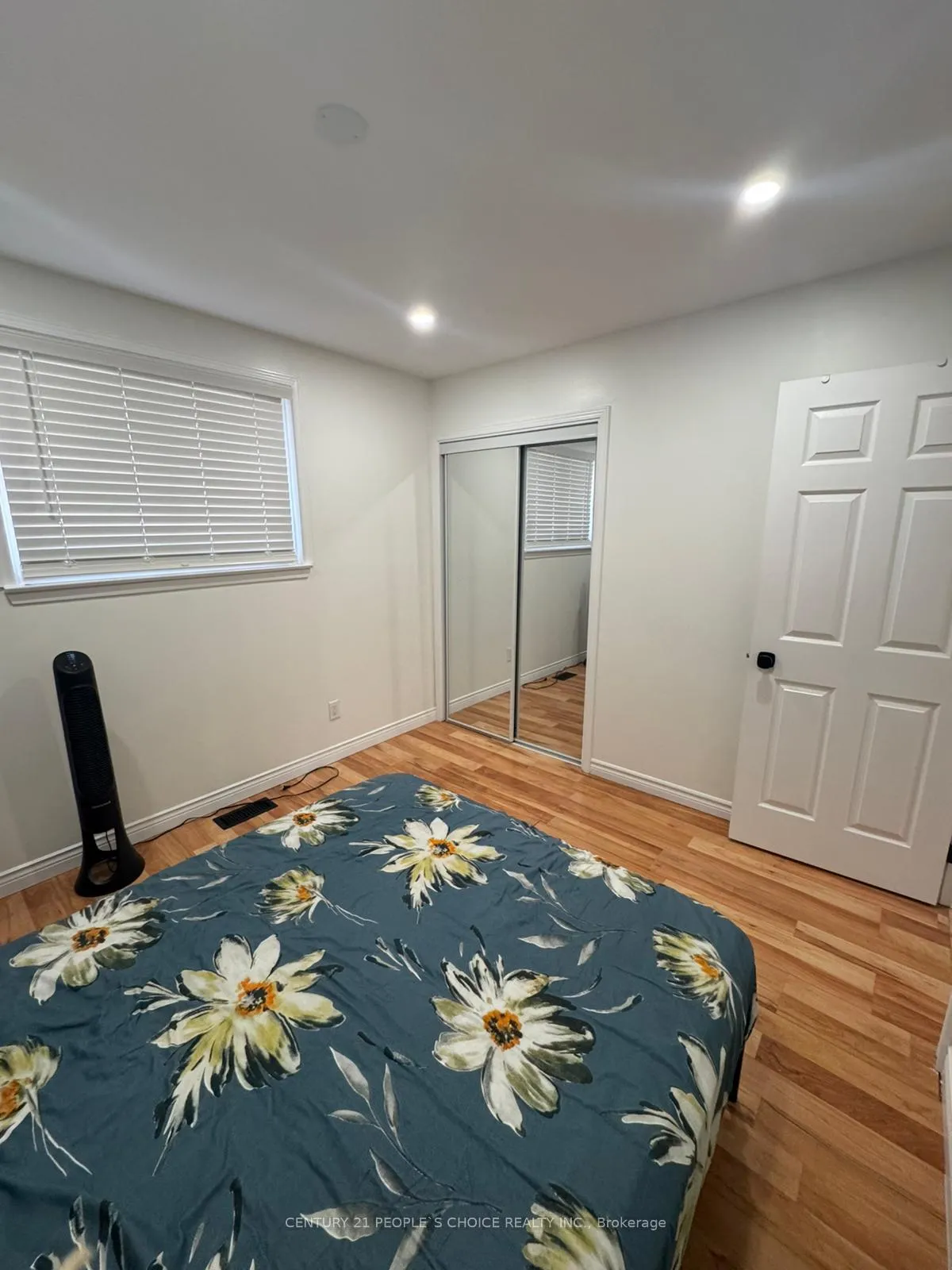 Photo 4 of 50 Dreyer Drive E, Ajax, South East — HOMEH