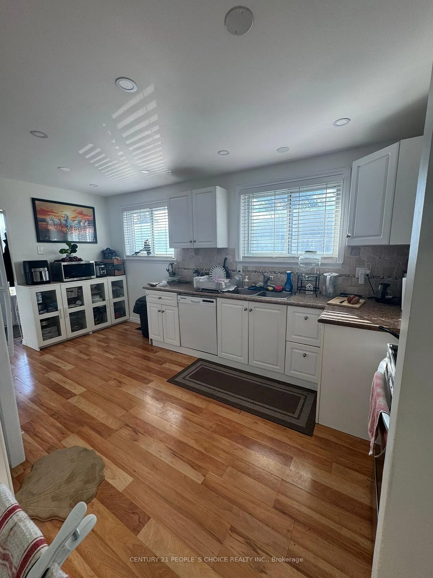 Photo 8 of 50 Dreyer Drive E, Ajax, South East — HOMEH
