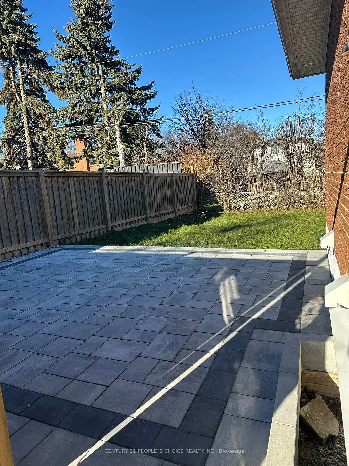 Photo 14 of 50 Dreyer Drive E, Ajax, South East — HOMEH