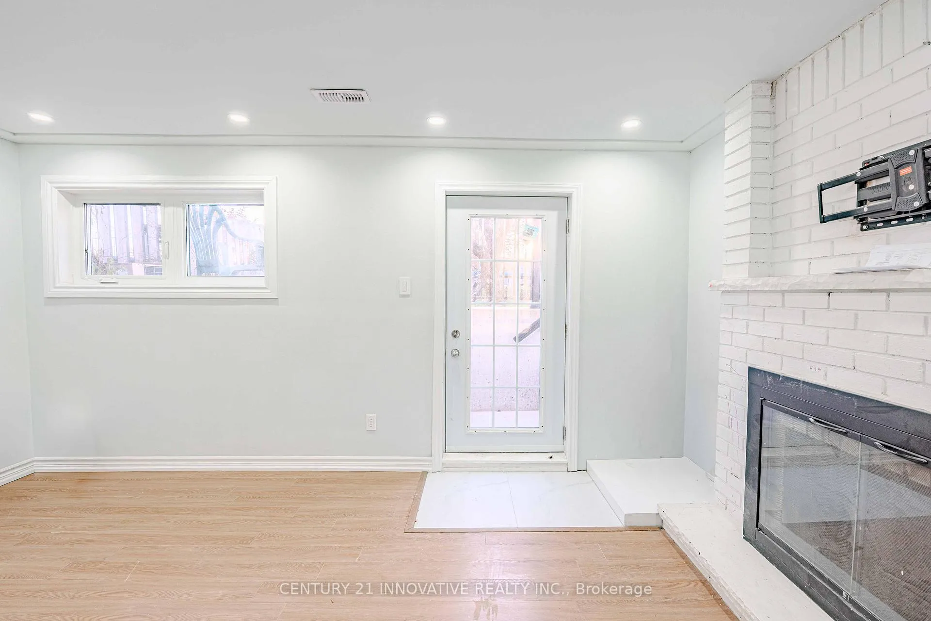 Photo 4 of Unit Bsmt, 56 Foxacre Row, Brampton, Madoc — HOMEH