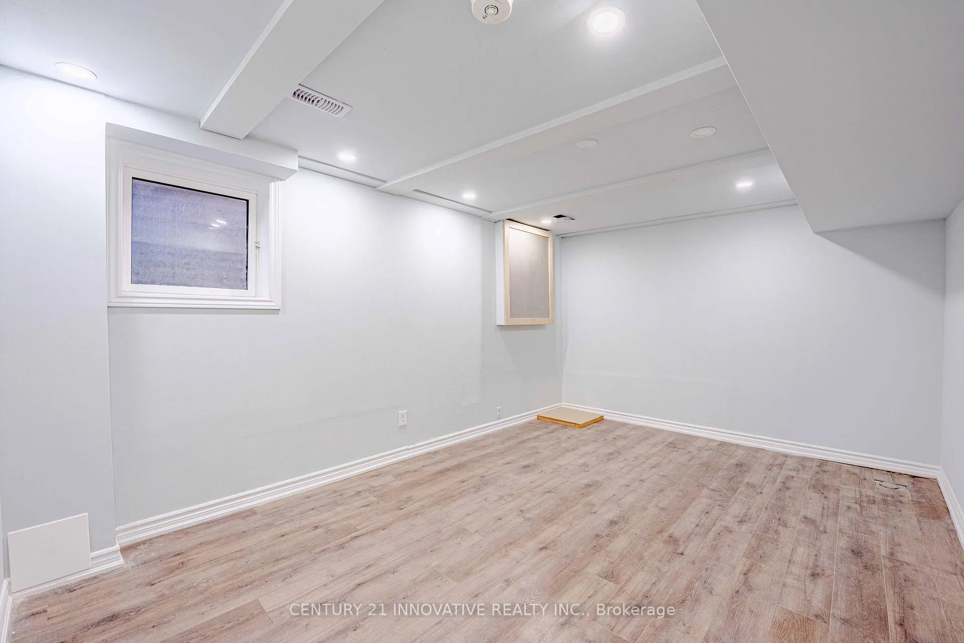 Photo 10 of Unit Bsmt, 56 Foxacre Row, Brampton, Madoc — HOMEH