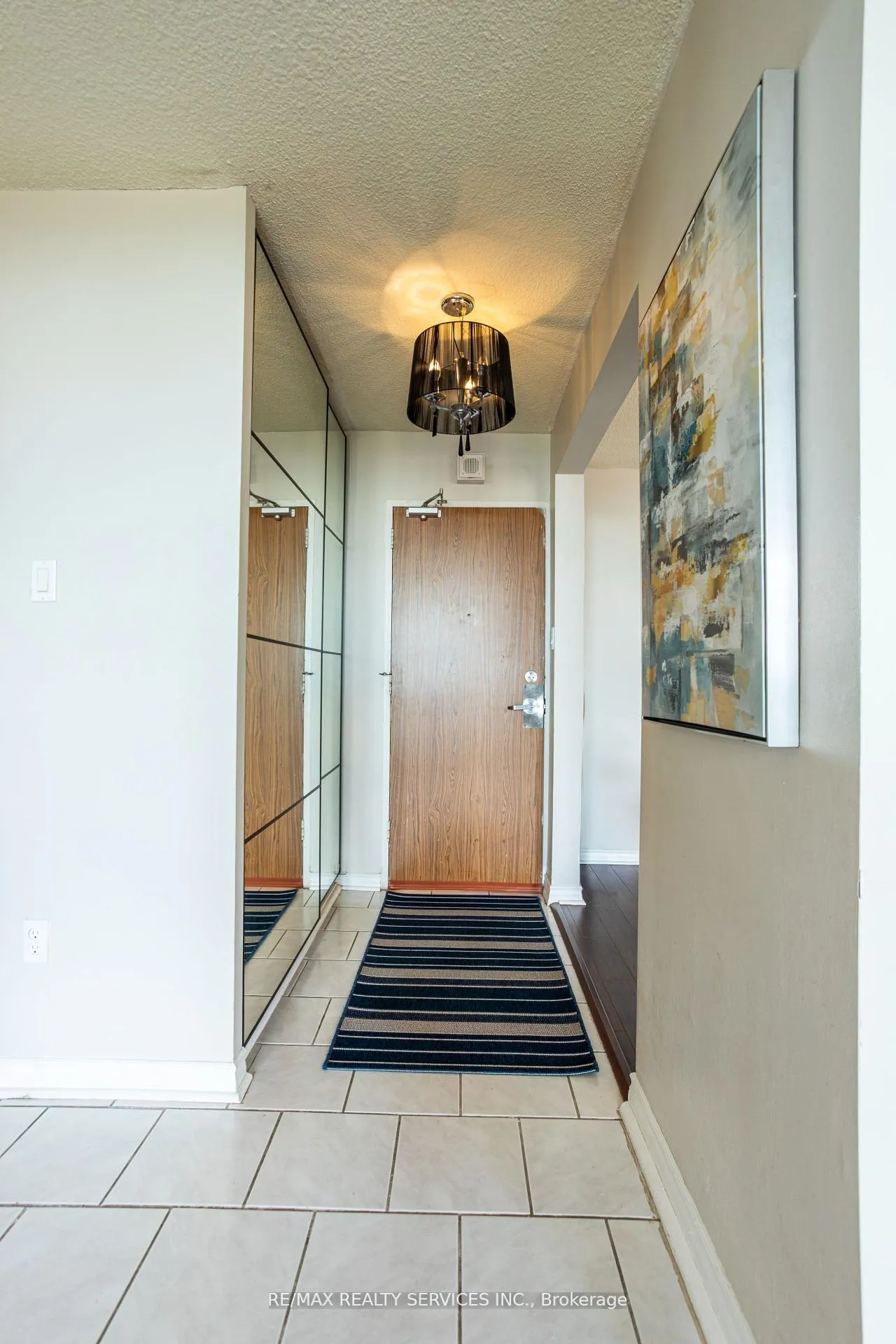 Front of Unit 1501, 20 Mississauga Valley Boulevard