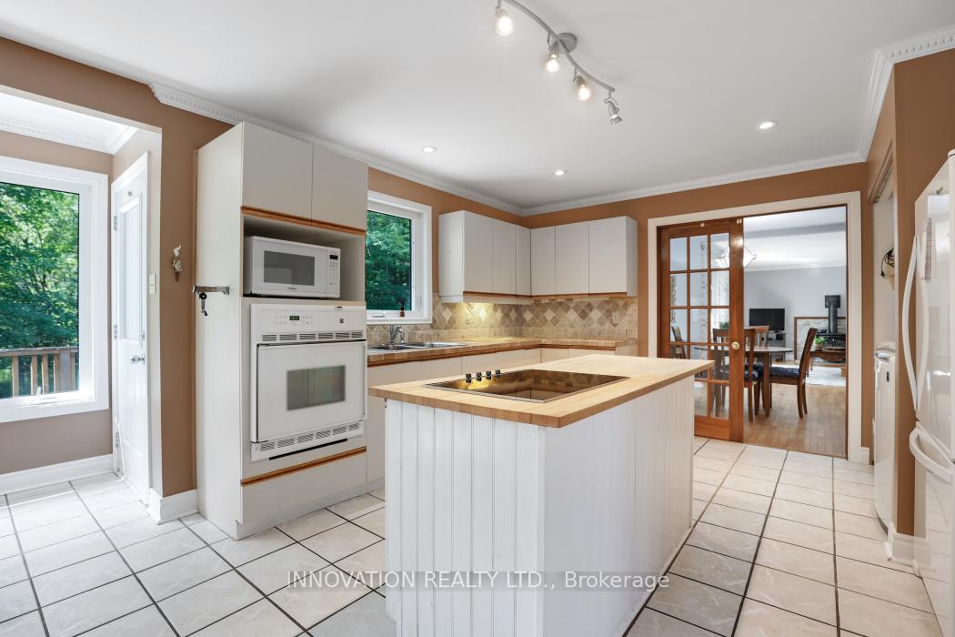 Photo 9 of 112 Pleasant Creek Drive, Ottawa, Huntley Ward (South West) — HOMEH