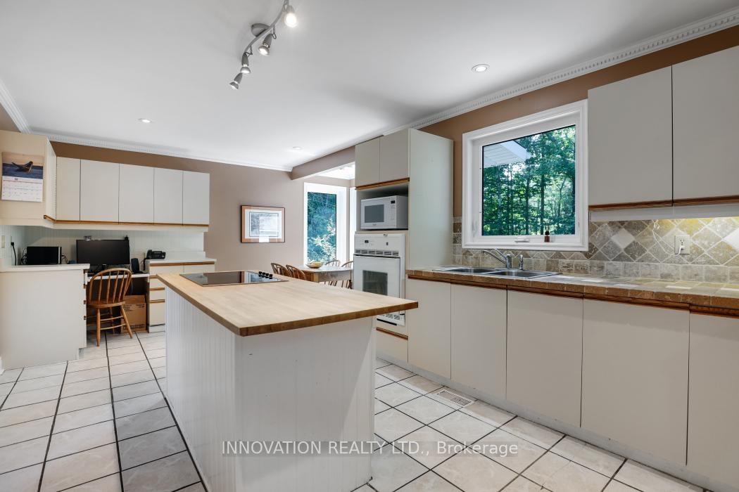 Photo 13 of 112 Pleasant Creek Drive, Ottawa, Huntley Ward (South West) — HOMEH