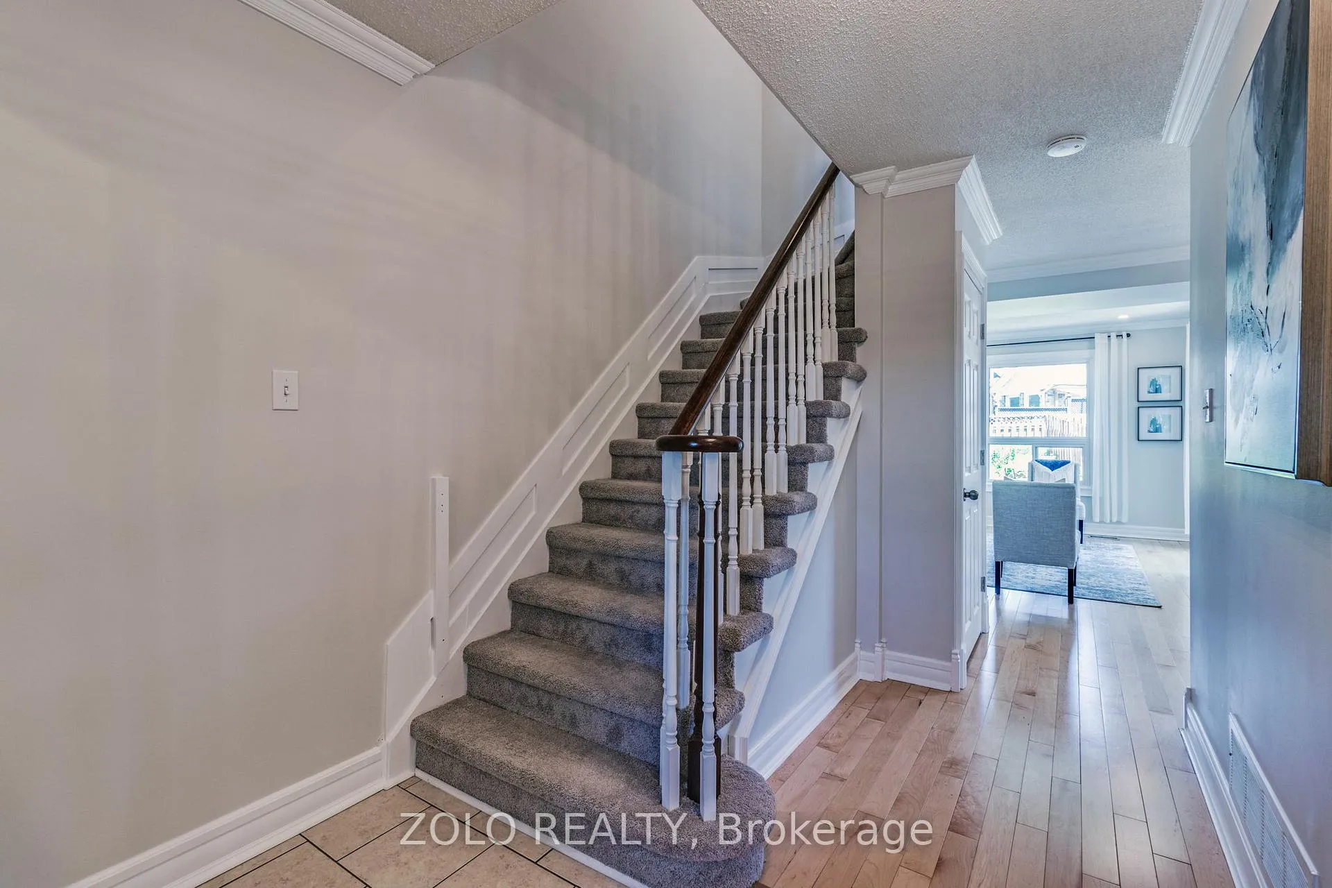Photo 8 of 710 Hayes Avenue, Oshawa, Pinecrest — HOMEH