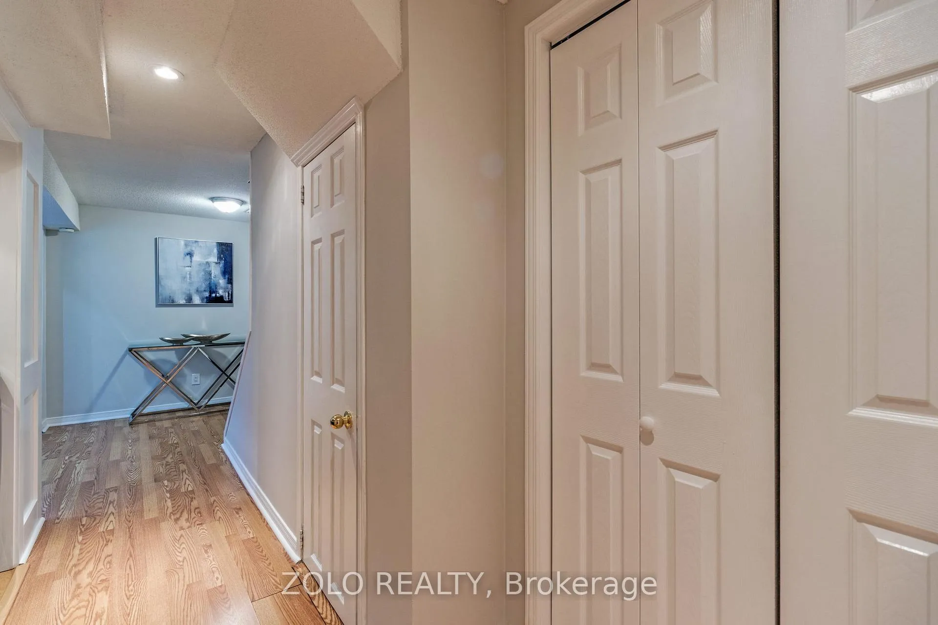 Photo 14 of 710 Hayes Avenue, Oshawa, Pinecrest — HOMEH