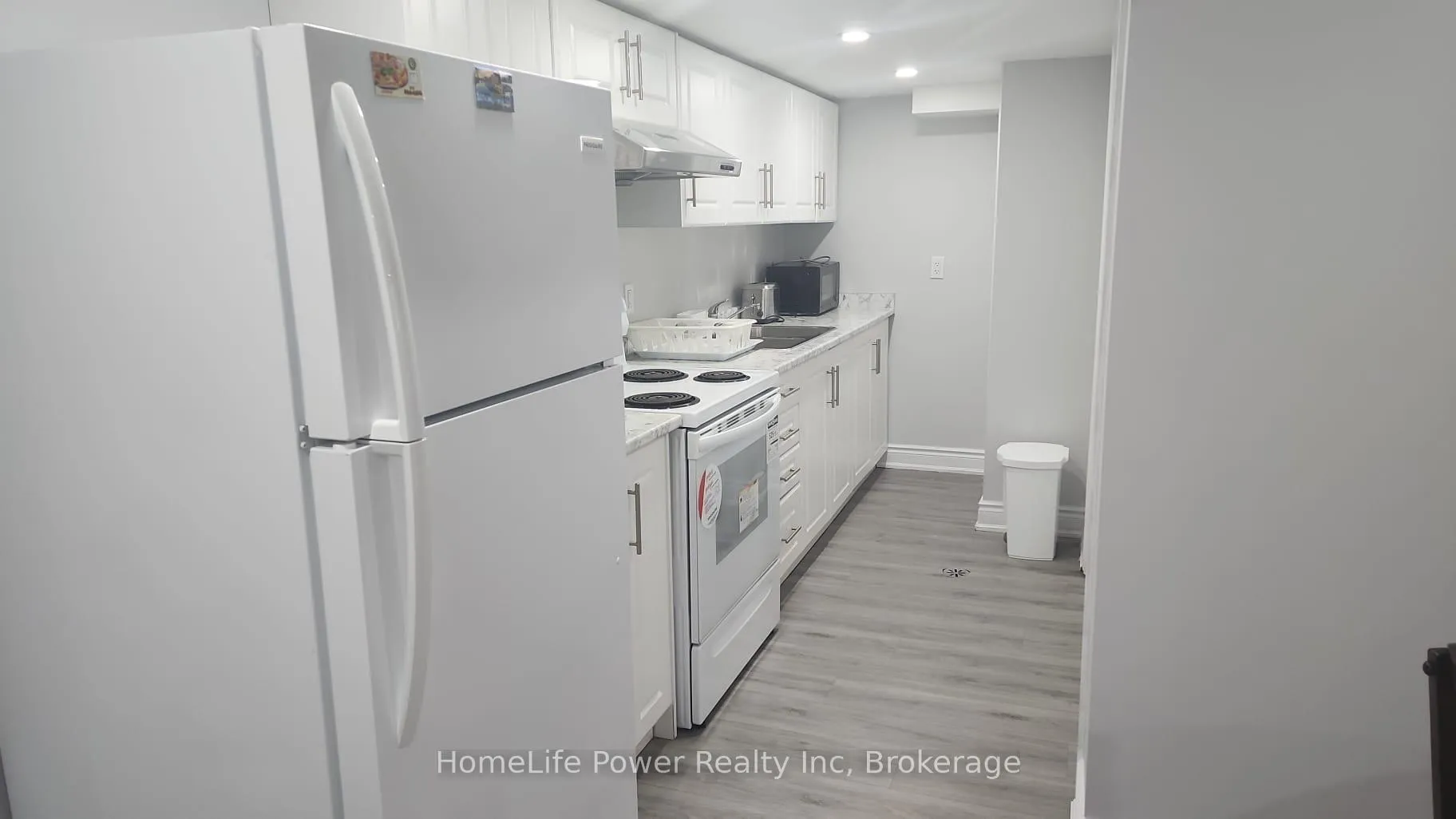 Photo 4 of Unit Basement, 43 Saddlebrook Court, Kitchener — HOMEH