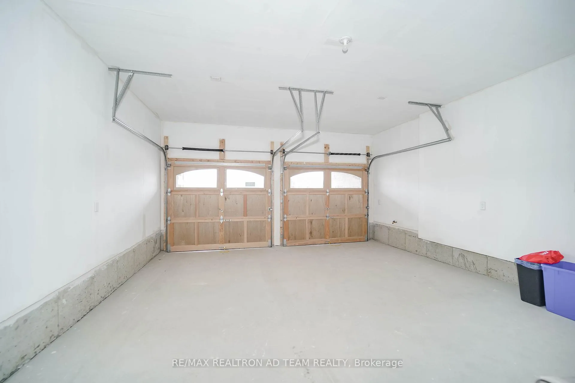 Photo 40 of 3035 Turtlecreek Place, Pickering, Rural Pickering — HOMEH