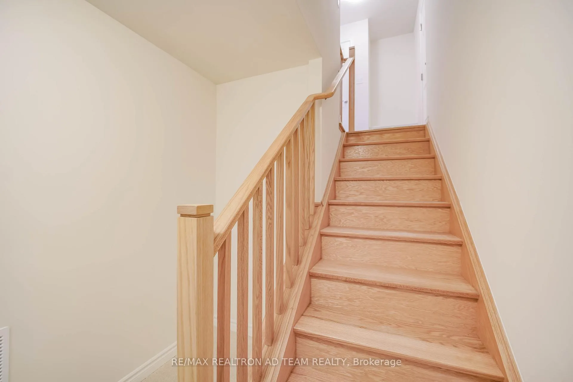 Photo 42 of 3035 Turtlecreek Place, Pickering, Rural Pickering — HOMEH