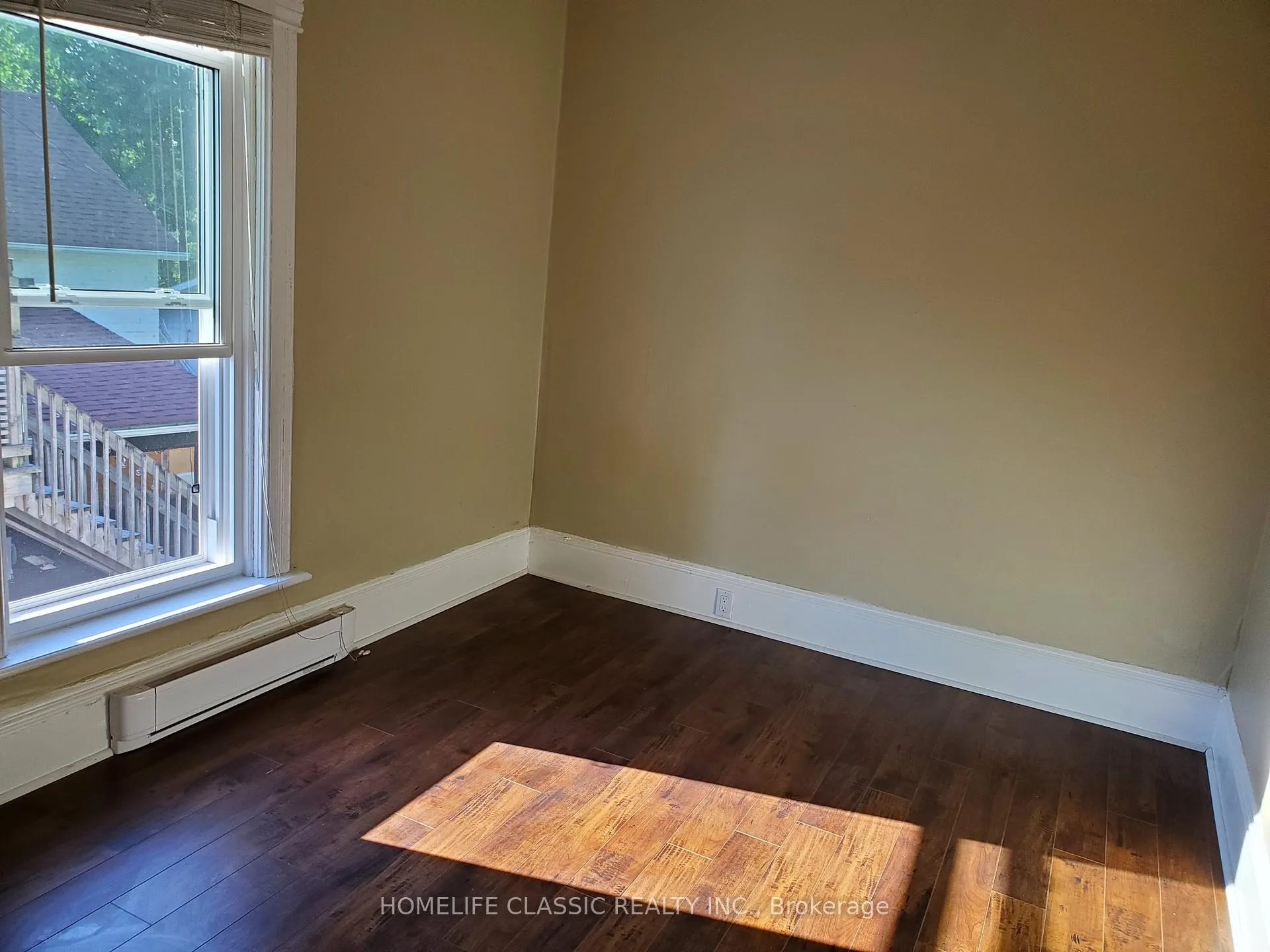 Photo 5 of Unit 2, 396 Simcoe Street, Brock, Beaverton — HOMEH