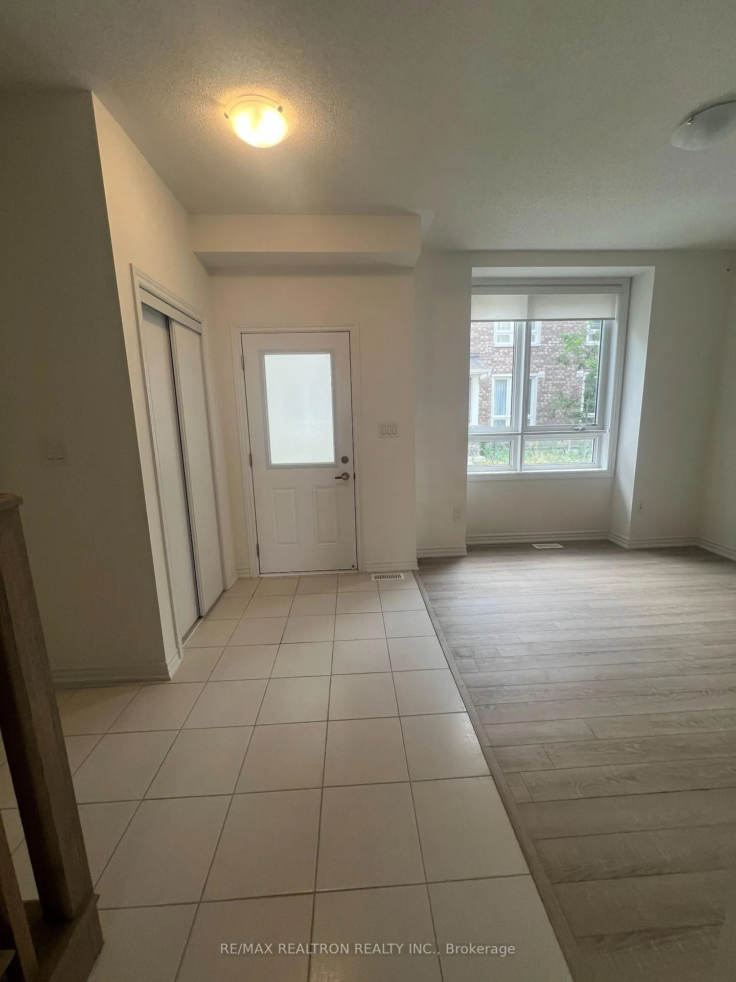 Photo 3 of 9 Imperial College Lane, Markham, Wismer — HOMEH