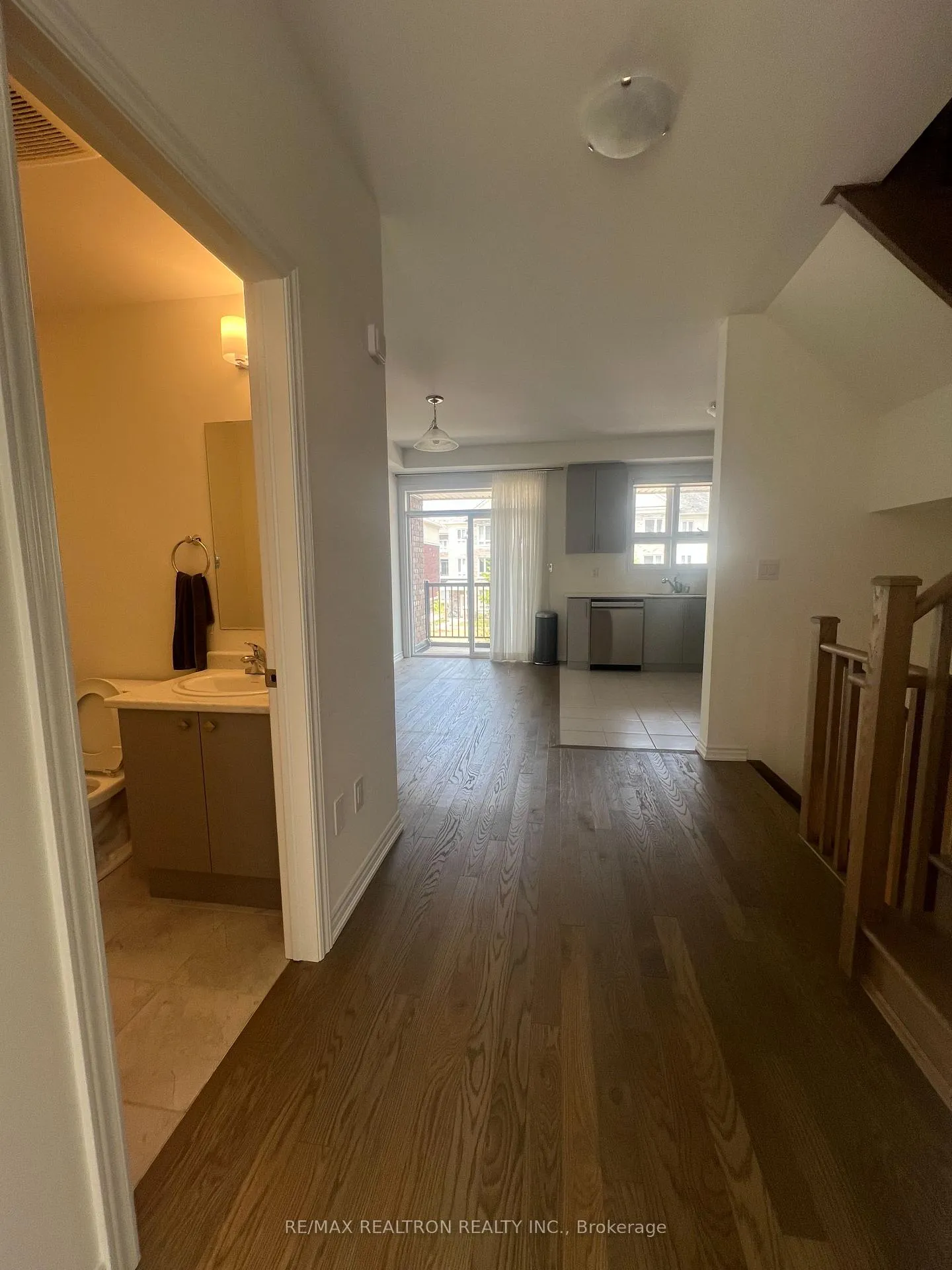 Photo 5 of 9 Imperial College Lane, Markham, Wismer — HOMEH