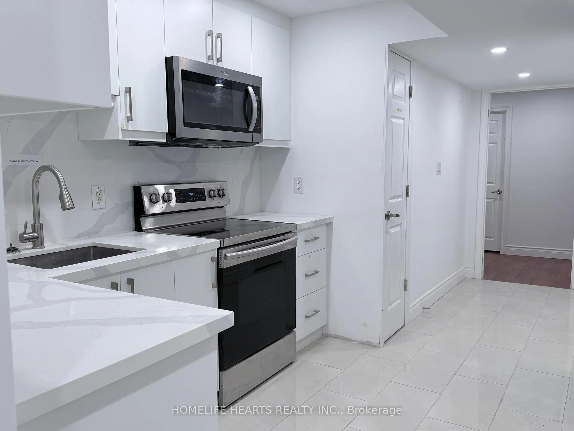 Photo 18 of 735 Grand Banks Drive, Waterloo, Eastbridge — HOMEH