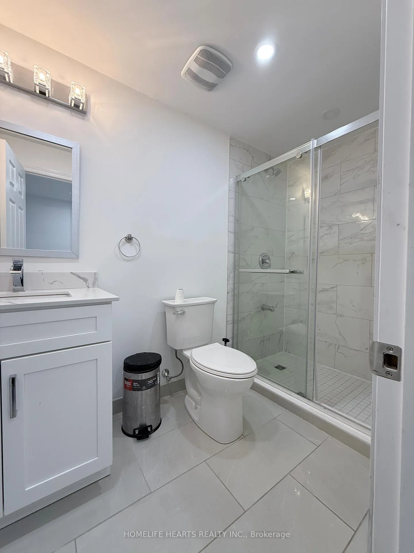 Photo 30 of 735 Grand Banks Drive, Waterloo, Eastbridge — HOMEH