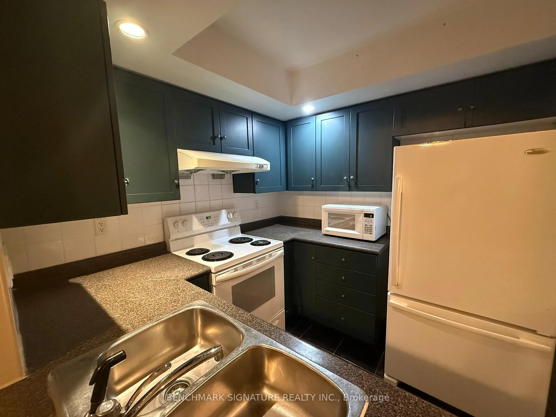 Photo 3 of Unit 237, 125 Omni Drive, Scarborough, Bendale — HOMEH