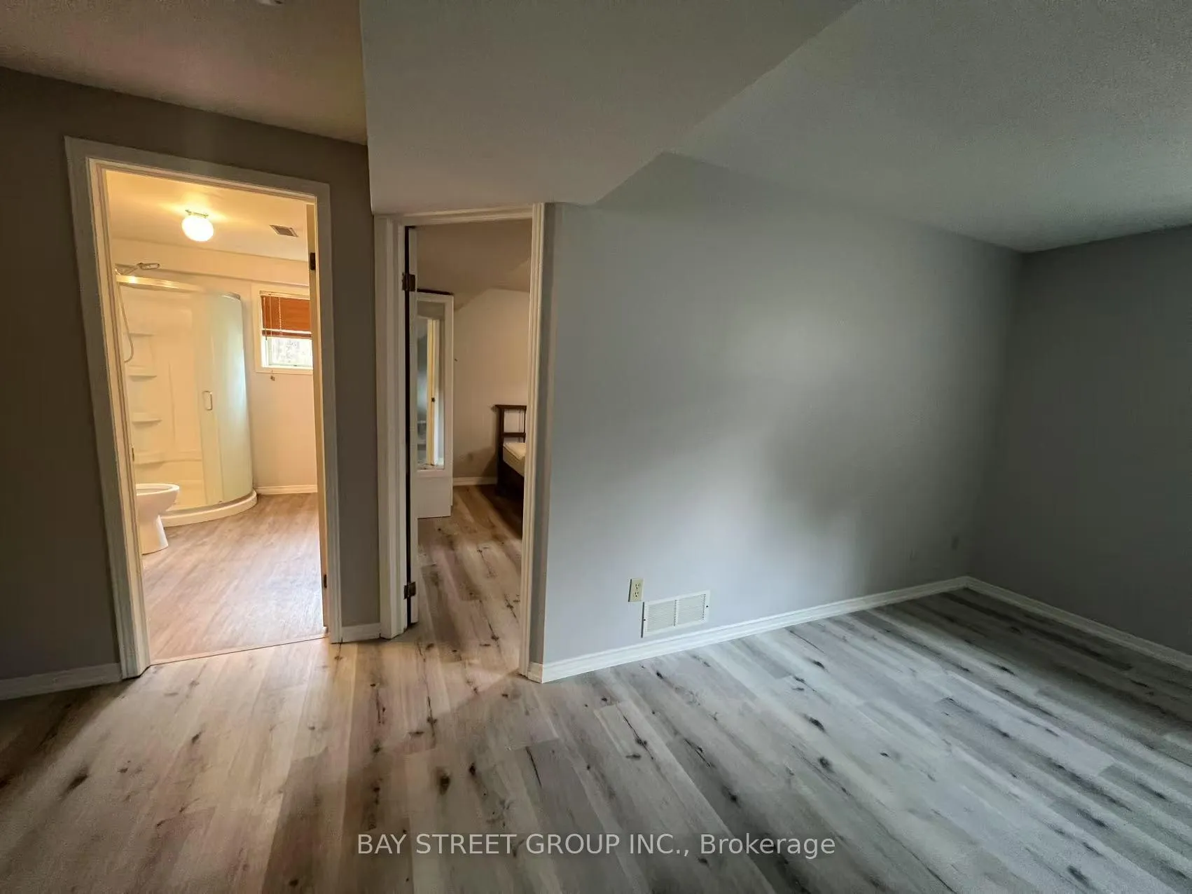 Photo 8 of 423 Timbercroft Crescent, Waterloo — HOMEH