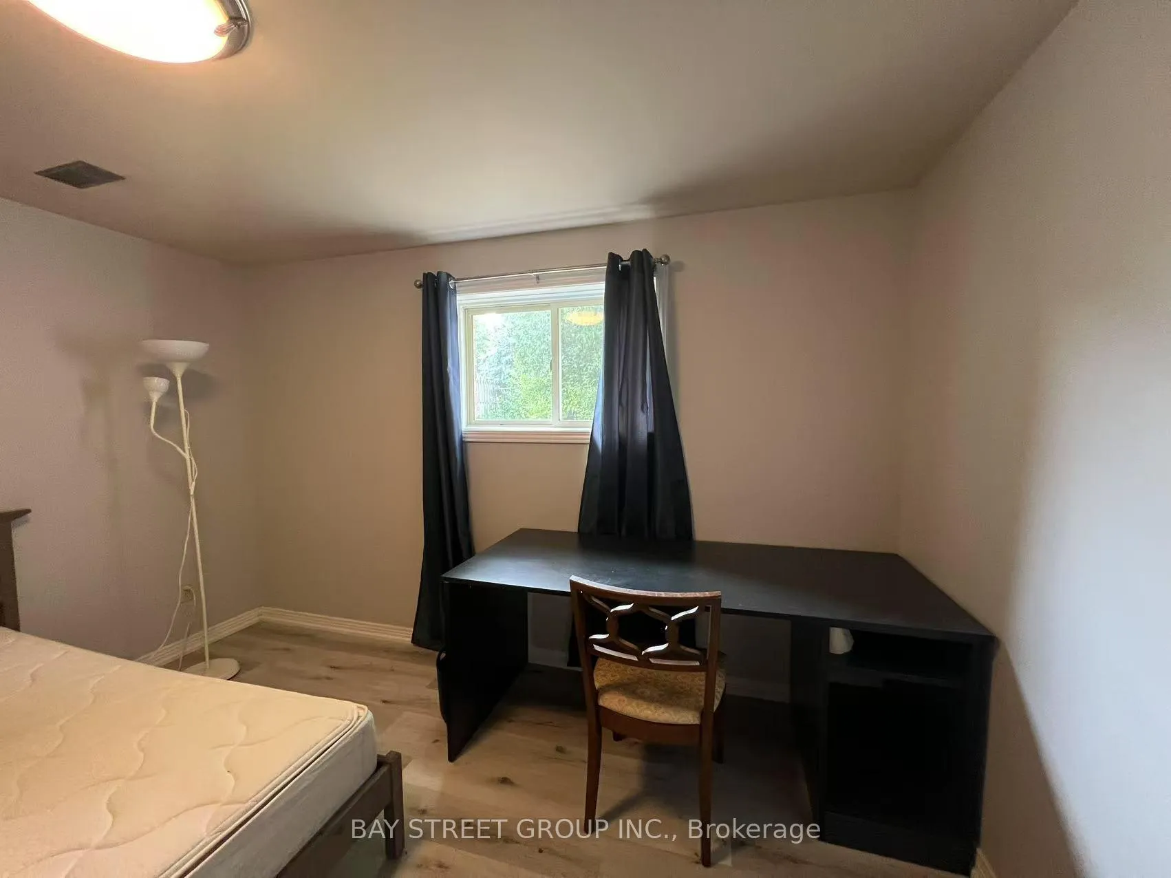 Photo 10 of 423 Timbercroft Crescent, Waterloo — HOMEH