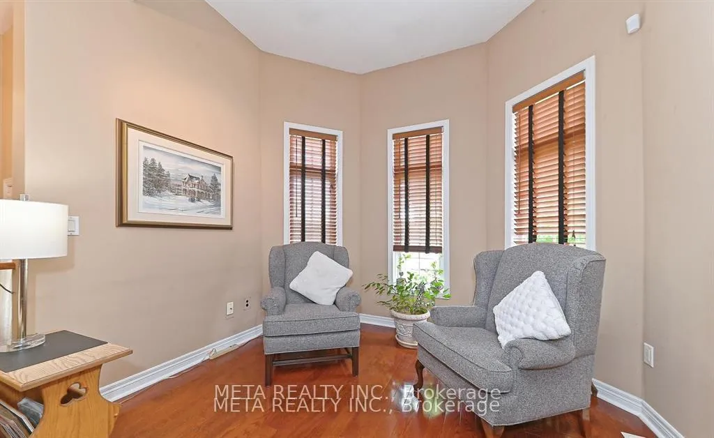 Photo 5 of Unit UPPER, 138 Van scott Drive N, Brampton, Northwest Sandalwood Parkway — HOMEH