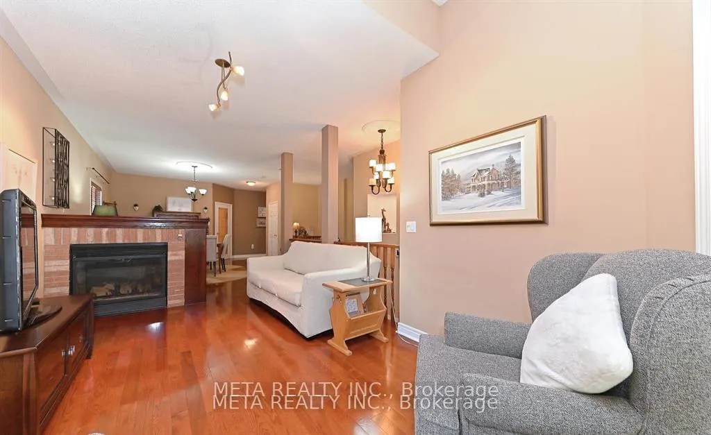 Photo 6 of Unit UPPER, 138 Van scott Drive N, Brampton, Northwest Sandalwood Parkway — HOMEH